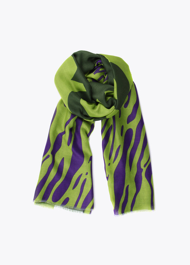 Foulard maxi logo y animal print Lola Casademunt